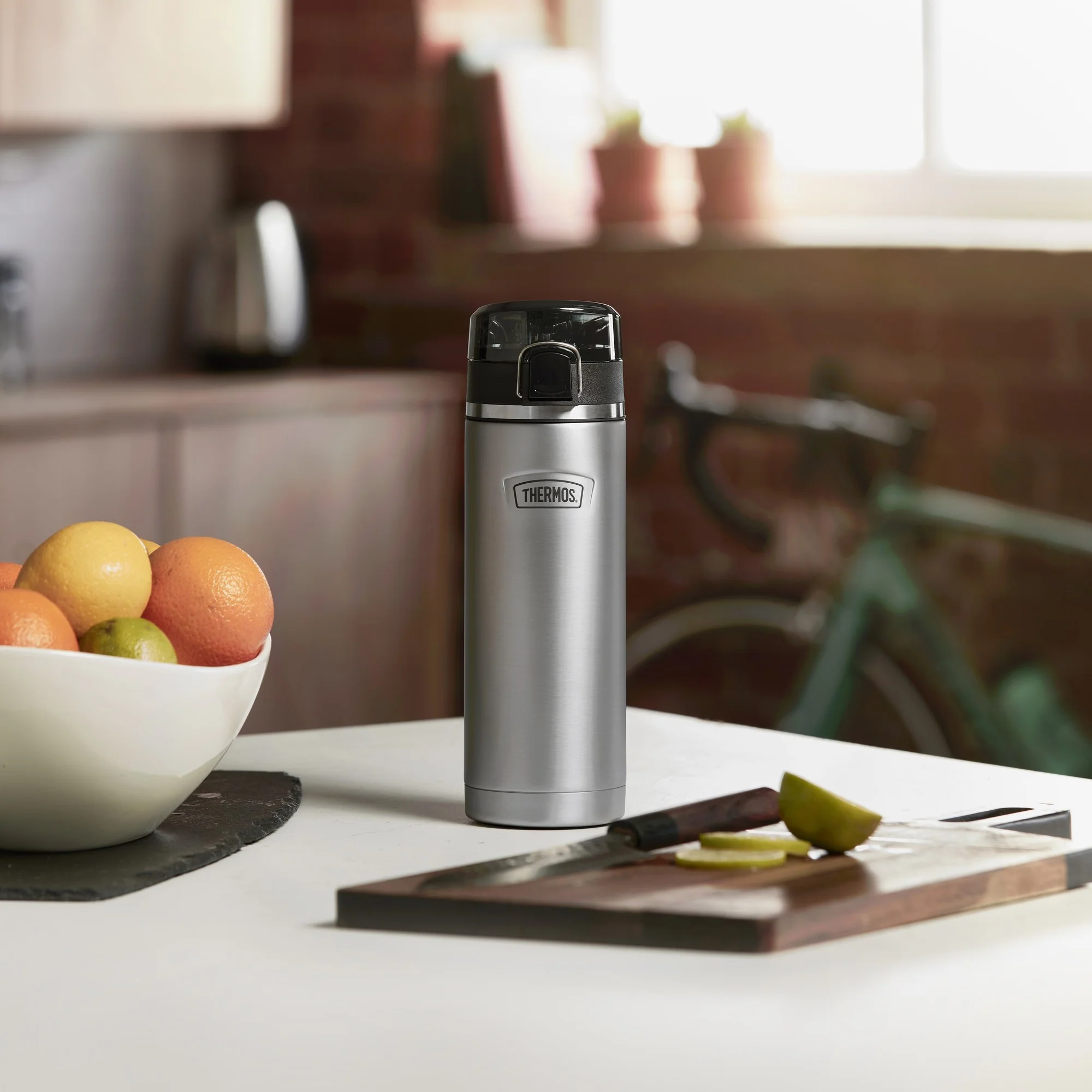 ICON BOTTLE WITH SPOUT 710ML - Image 9