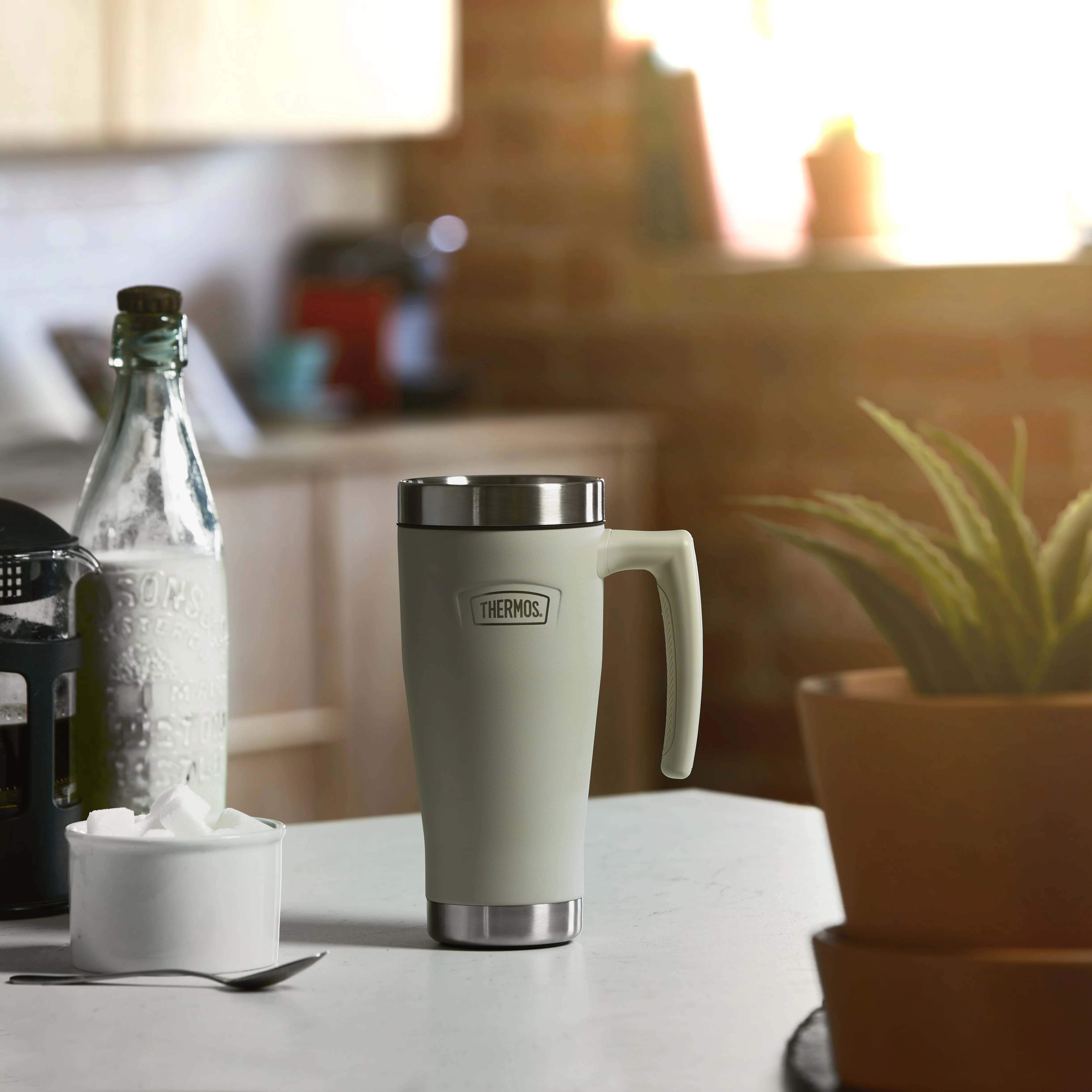 ICON TRAVEL MUG - Image 50