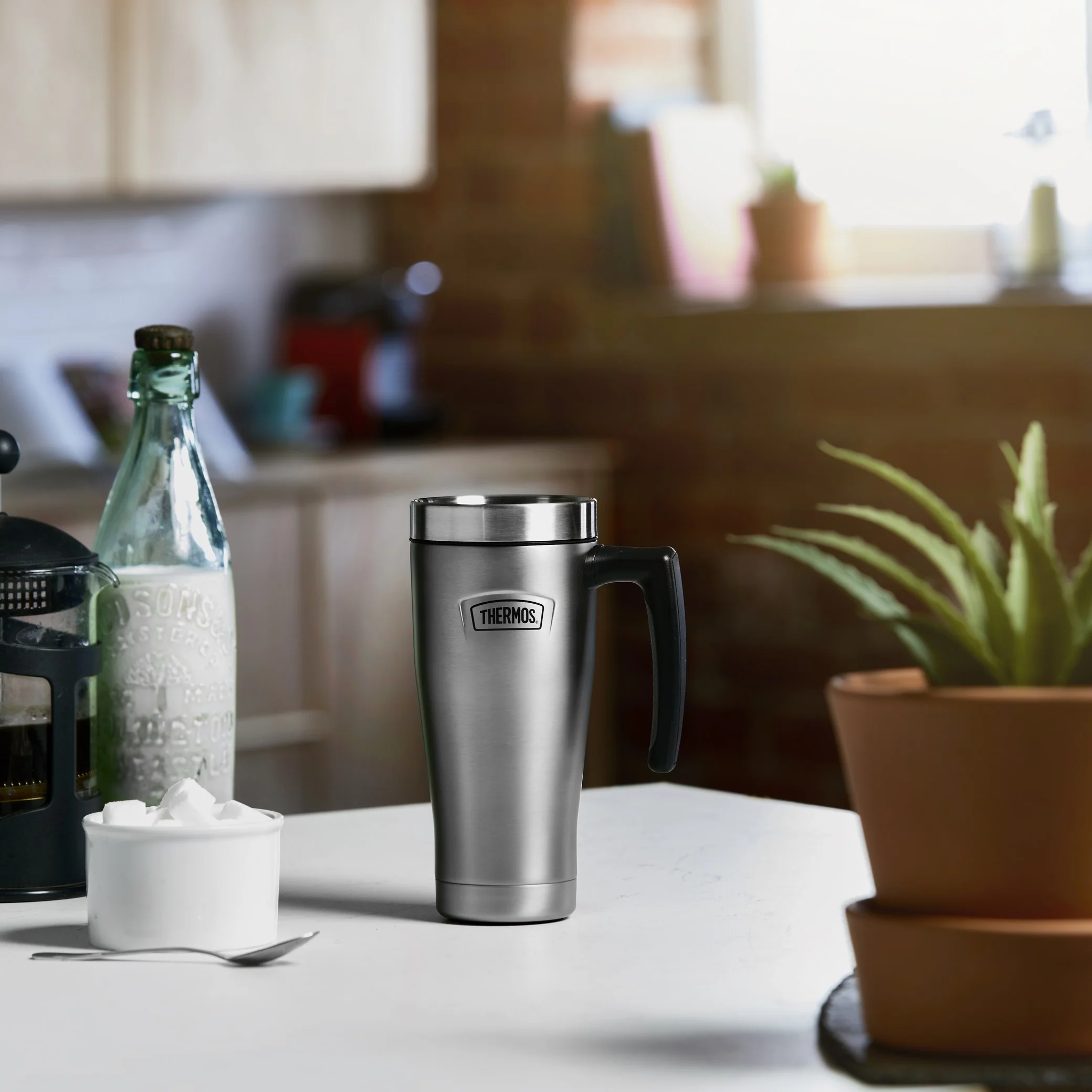 ICON TRAVEL MUG - Image 56