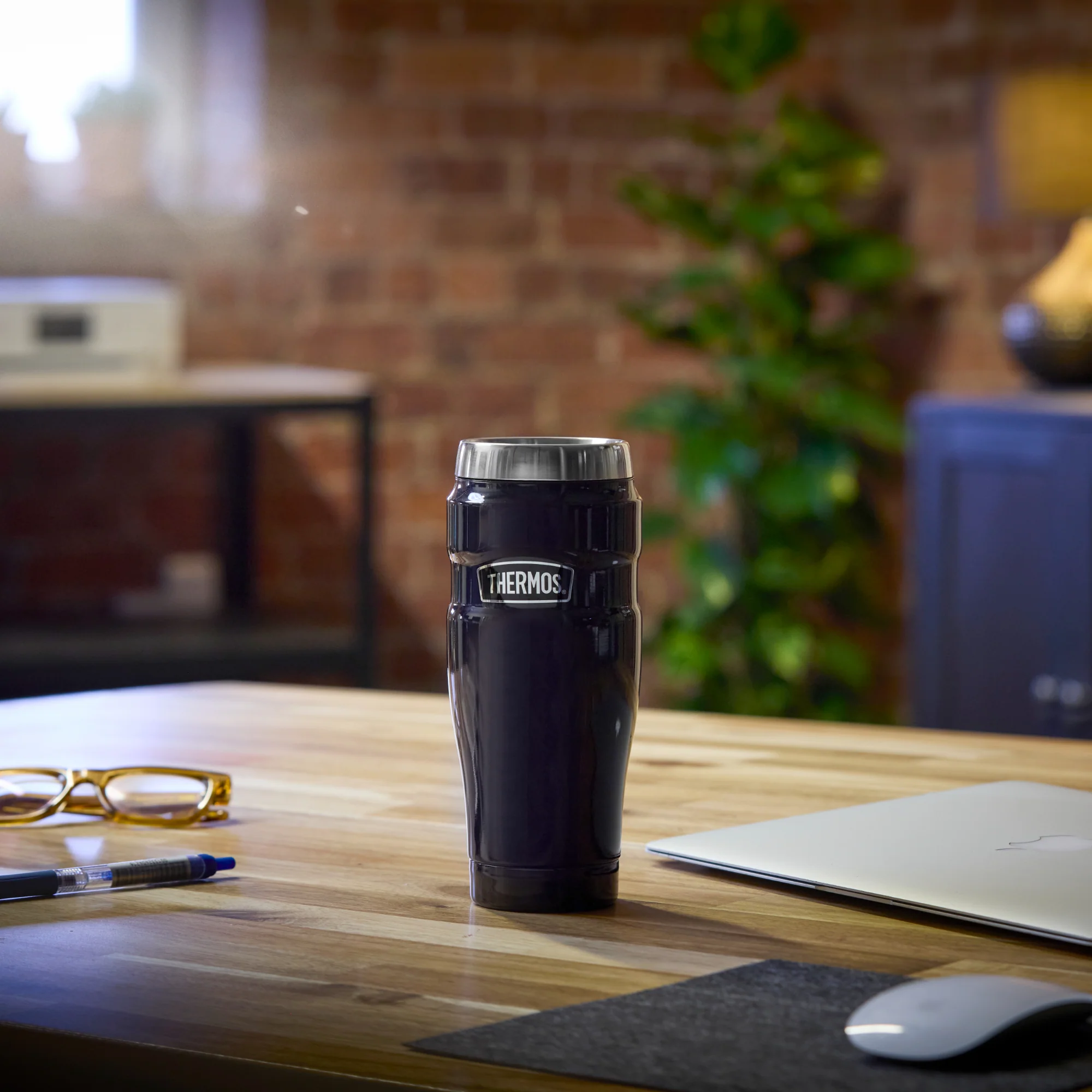 STAINLESS KING TRAVEL TUMBLER - Image 10